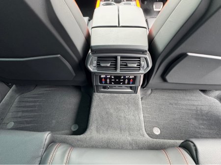 2025 Lamborghini Urus - thumbnail 19