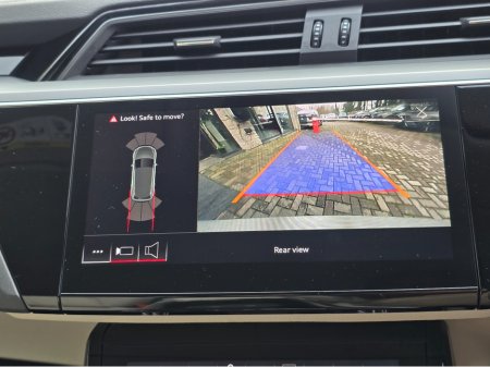 2021 Audi e-tron - thumbnail 33