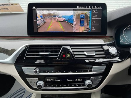 2020 BMW 5 Series 530e LCI M-SPORT COMPETITION 2.0 HYBRID // LOW MILEAGE // HEATED & COOLED LEATHER SEATS // HEADS-UP DISPLAY €36,900 thumbnail