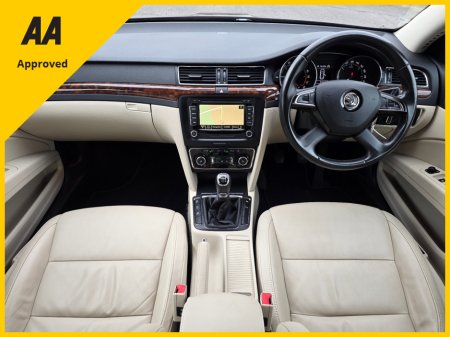 2014 Skoda Superb - thumbnail 16