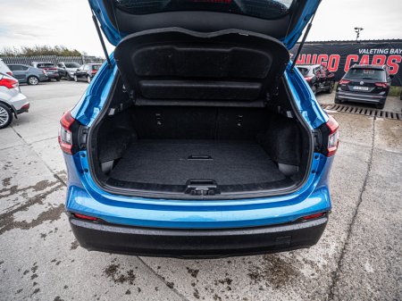 2018 Nissan Qashqai - thumbnail 31