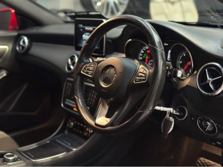 2017 Mercedes-Benz CLA Class 200D SPORT 4DR AUTO €17,950 thumbnail