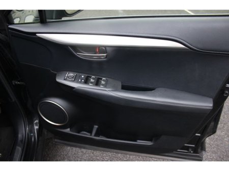 2019 Lexus NX 300 h NX 2 5 300H Luxury 4WD 197HP 5 thumbnail