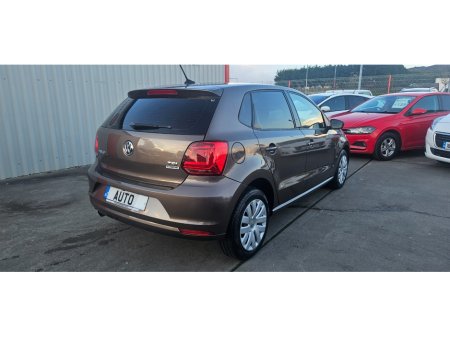 2015 Volkswagen Polo - thumbnail 8