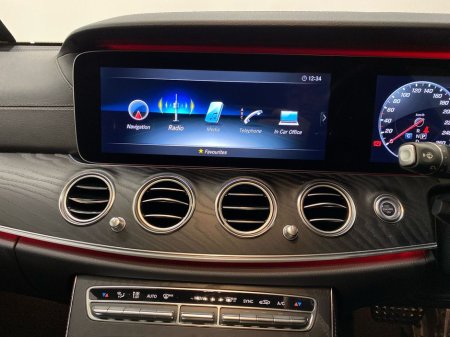 2019 Mercedes-Benz E Class - thumbnail 11