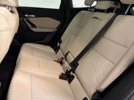 2025 BMW iX1 - thumbnail 22