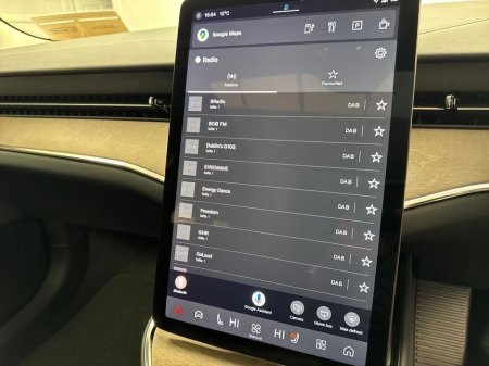 2026 Volvo ES90 - thumbnail 13