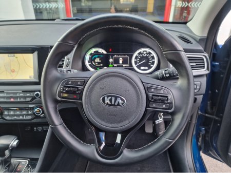2019 Kia Niro - thumbnail 16