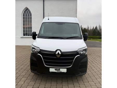 2022 Renault Master 135  BUSINESS NO VAT €22,750 thumbnail