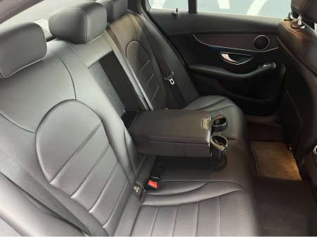 2016 Mercedes-Benz C Class - thumbnail 13