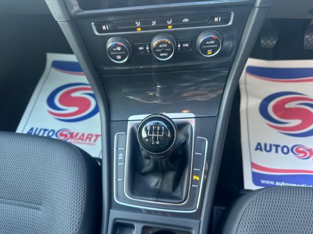 2019 Volkswagen Golf 1.6 TDI 115HP Comfortline €20,895 thumbnail