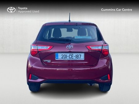 2020 Toyota Yaris - view 4