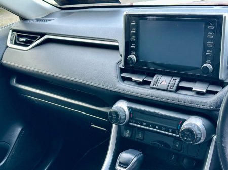 2021 Toyota Rav4 - thumbnail 5