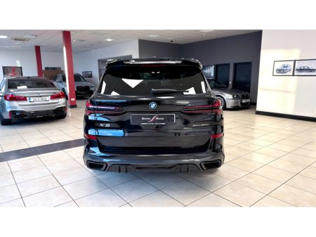 2024 BMW X5 XDRIVE50E M SPORT PRO €90,950 thumbnail