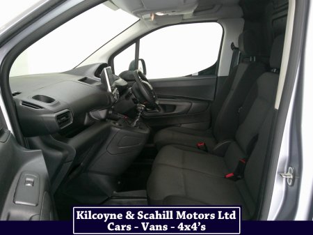 2023 Peugeot Partner - thumbnail 12