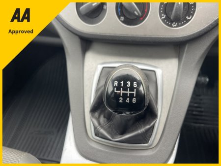 2011 Ford Kuga ZETEC 2.0 TDCI 140PS FWD 6SPEED 5DR €4,750