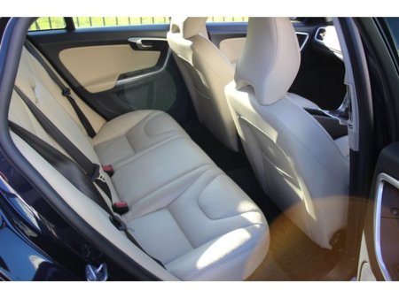 2016 Volvo V60 D2 SE 5DR Auto €14,750 thumbnail