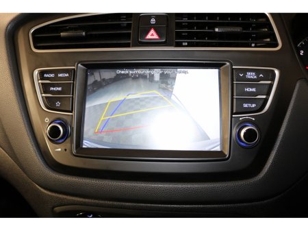 2019 Hyundai i20 DELUXE PLUS 1.2L PPETROL HATCHBACK €14,495 thumbnail