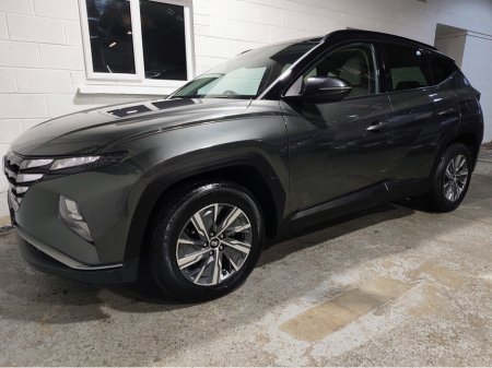 2022 Hyundai Tucson 1.6 PETROL 2TONE HEV AUTO AUTOMATIC €25,995 thumbnail