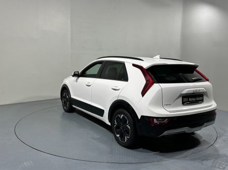 2023 Kia Niro - thumbnail 8