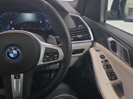 2022 BMW X5 xDrive45e M Sport €65,950 thumbnail