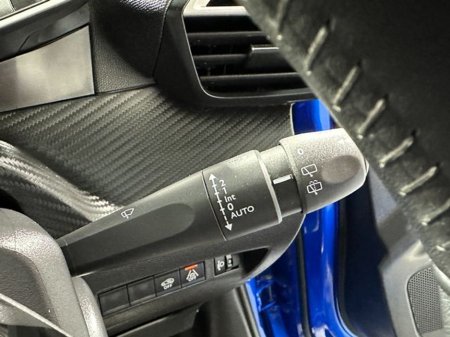 2023 Peugeot 2008 - thumbnail 19