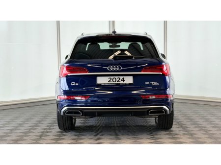 2024 Audi Q5 S LINE 50 TFSI E QUATTRO €52,800 thumbnail