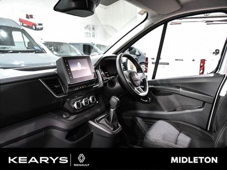 2025 Renault Trafic LL30 Blue dCi 170 BVA9 Auto Extra Sport EX VAT €34,138