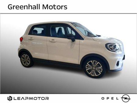 2025 Leapmotor T03 TRIM in Light White €20,000