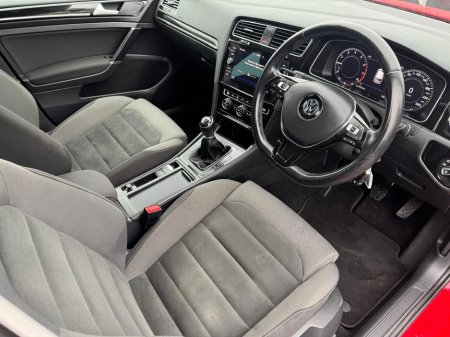 2018 Volkswagen Golf 1.0 TSI 3DR 110HP Highline €16,850 thumbnail