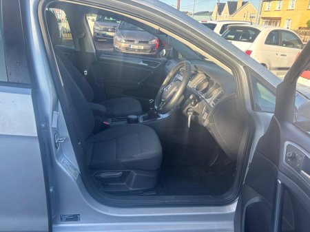 2014 Volkswagen Golf - thumbnail 7