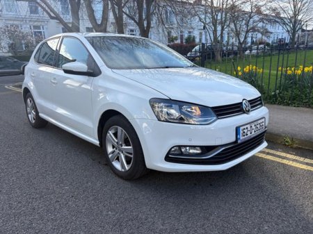2016 Volkswagen Polo - thumbnail 1
