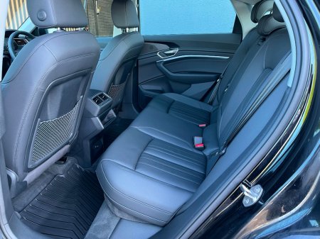 2023 Audi e-tron - thumbnail 8