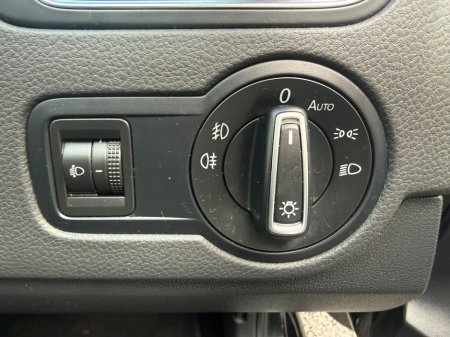 2016 Volkswagen Polo - thumbnail 20