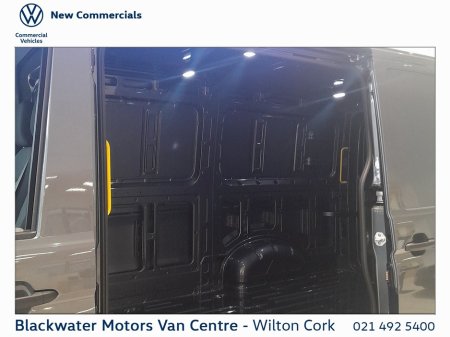 2026 Volkswagen Crafter 30 Highline MWB 140BHP €40,468 thumbnail