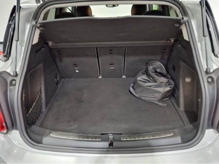 2021 MINI Countryman SE ALL4 EXCLUSIVE (PLUG IN HYBRID) AUTOMATIC **ONE OWNER / HUGE SPEC / APPLE CARPLAY / CRUISE CONTROL / FULL BLACK LEATHER / HEATED FRONT SEATS / REVERSE CAMERA / REAR TINTED GLASS / SAT NAV** €27,900 thumbnail