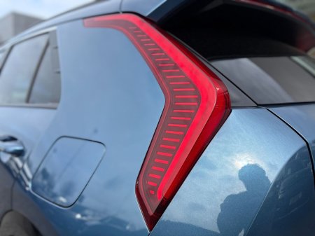 2023 Kia Niro - thumbnail 7