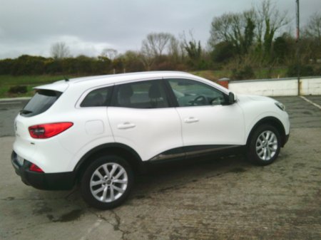 2017 Renault Kadjar - thumbnail 4