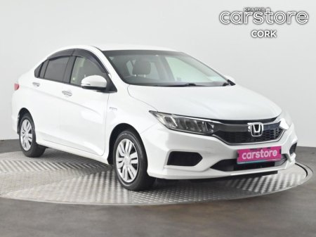 2018 Honda Grace GRACE DAA-GM4 4 DR AUTO €15,880