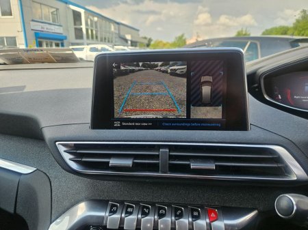 2018 Peugeot 3008 1.6 HDI Blue Allure S/S 120BHP 5DR €17,990