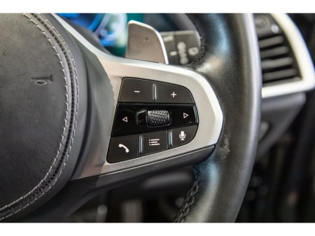 2022 BMW X5 xDrive45e M Sport €56,950 thumbnail