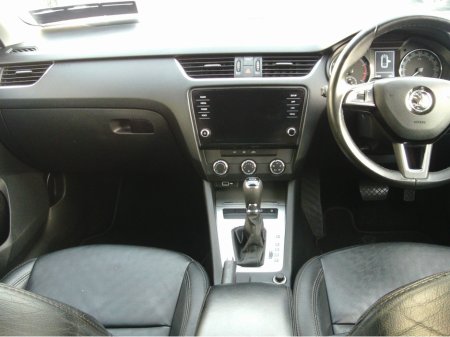 2019 Skoda Octavia - thumbnail 7