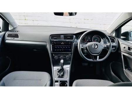 2018 Volkswagen Golf NCT AUG '27 AUTOMATIC PETROL WITH REVERSE CAMERA €18,995 thumbnail