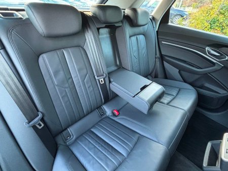 2021 Audi e-tron 50 QUATTRO TECHNIK NEW 22" WHEELS €28,995 thumbnail