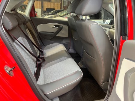 2017 Volkswagen Polo - thumbnail 8