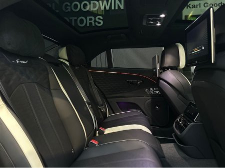 2025 Bentley Flying Spur - thumbnail 31