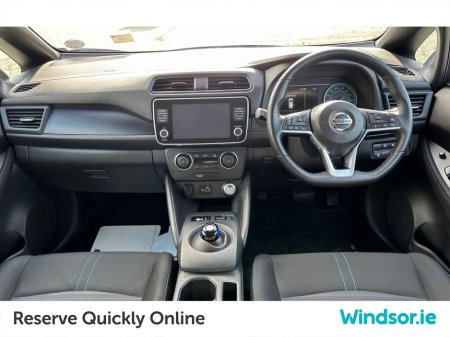 2022 Nissan Leaf - thumbnail 3