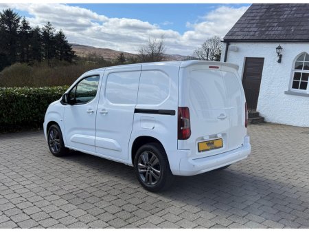 2020 Peugeot Partner - thumbnail 4