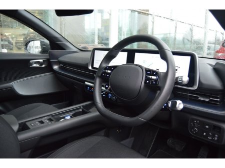 2025 Hyundai Ioniq 6 Ioniq 6 Signature 77kWH €37,995 thumbnail