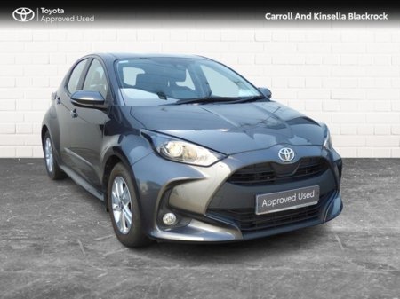 2023 Toyota Yaris - thumbnail 1